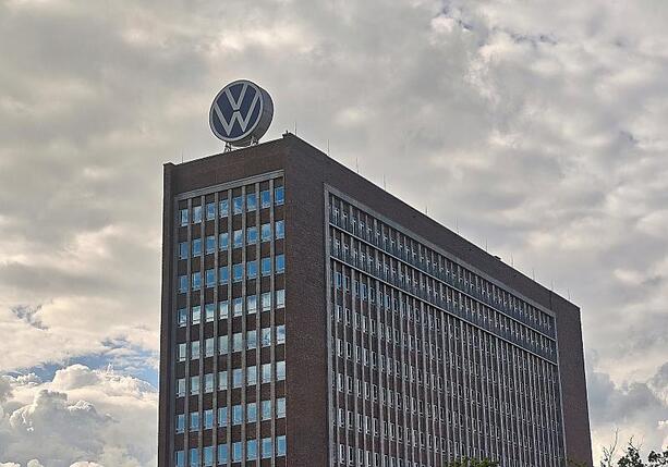 Bild vergr&ouml;&szlig;ern: Audi und Volkswagen rufen weltweit Millionen Fahrzeuge zurück