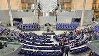 Bundestag beschließt Tankrabatt