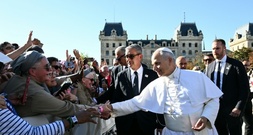 Papst Leo XIV. feiert am Samstag riesige Messe in Paris