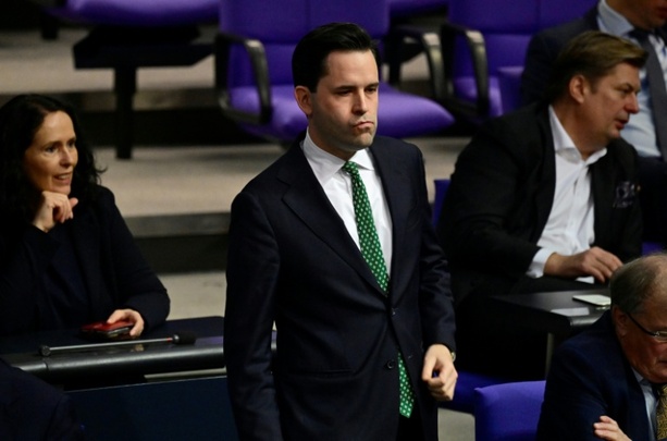 Bild vergr&ouml;&szlig;ern: JU-Chef Winkel will Migranten weniger Sozialleistungen zahlen