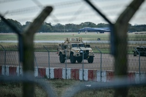 Anschlagsgefahr: Fünf bei Luftwaffenstützpunkt in England festgenommene Männer sind Briten