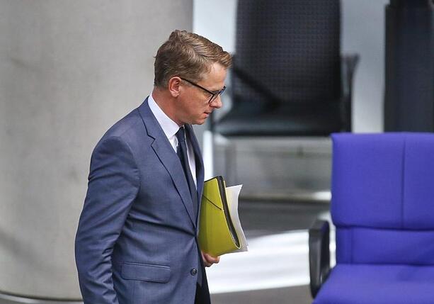 Bild vergr&ouml;&szlig;ern: VdK begrüßt Linnemanns Vorschläge zur Pflegereform