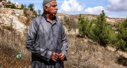 Mehr als 100 israelische Siedler attackieren Dorf im Westjordanland