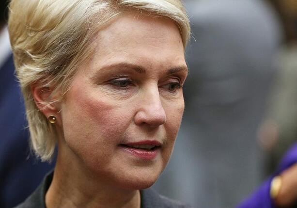Bild vergr&ouml;&szlig;ern: Schwesig kritisiert Pflegekompromiss der Koalition