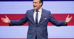 US-Verteidigungsminister Hegseth: Zahl der Offiziere um 20 Prozent reduziert