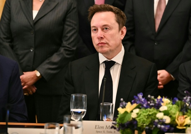 Bild vergr&ouml;&szlig;ern: Hegseth: Tech-Milliardär Musk wird an US-Projekt zur Zukunft der Kriegsführung mitarbeiten