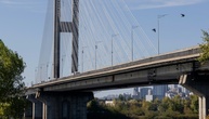 Wichtige Brücke und Atomforschungsanlage in Kiew bei russischen Angriffen getroffen