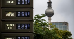 G7 geben Rohöl- und Diesel-Reserven frei - Trump schließt Diesel-Exportstopp aus