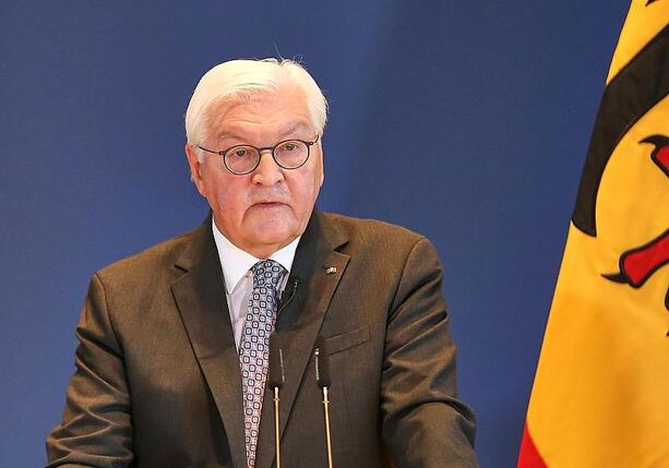 Bild vergr&ouml;&szlig;ern: Steinmeier sieht Extremismus als Gefahr für innere Einheit