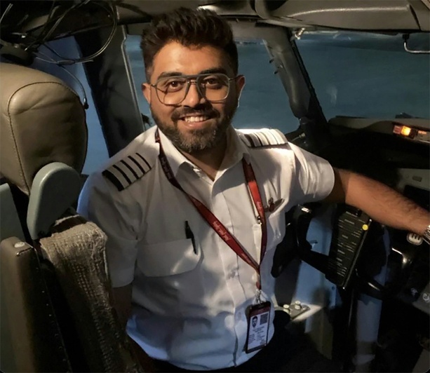 Bild vergr&ouml;&szlig;ern: Wahrer Held: Netanjahu lädt indischen Piloten des Flydubai-Flugs nach Israel ein