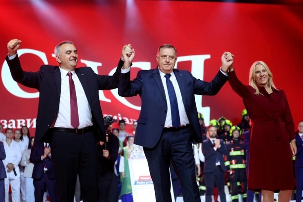 Bild vergr&ouml;&szlig;ern: Wahlen in in Bosnien und Herzegowina zu zentralem Staatspräsidium und Parlamenten