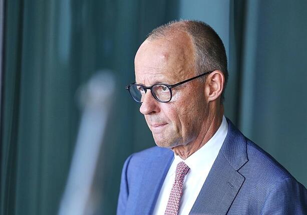 Bild vergr&ouml;&szlig;ern: Merz überraschend in die Ukraine gereist