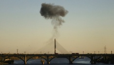 Bürgermeister: Russischer Drohnen-Angriff auf Brücke in Kiew während Merz-Besuchs
