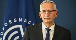 Chefs der Geheimdienste äußern sich in öffentlicher Anhörung im Bundestag