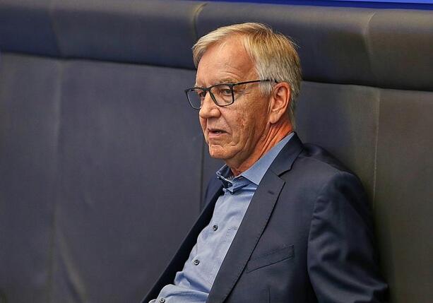 Bild vergr&ouml;&szlig;ern: Bartsch distanziert sich von umstrittenem Instagram-Video