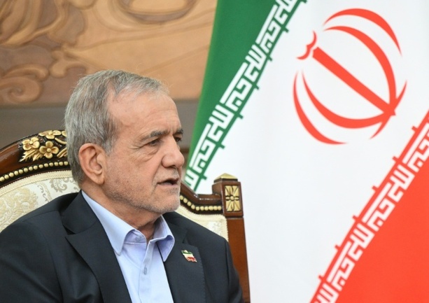 Bild vergr&ouml;&szlig;ern: Iranischer Präsident nennt Verhandlungen mit den USA sinnlos
