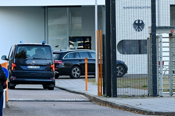 Bild vergr&ouml;&szlig;ern: Verdacht auf Spionage: Ehemaliger BND-Präsident Hanning in Untersuchungshaft