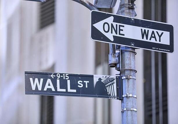 Bild vergr&ouml;&szlig;ern: US-Börsen lassen nach - Fed-Protokoll deutet Zinserhöhung an