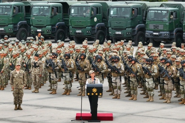Bild vergr&ouml;&szlig;ern: Peru: Gemeinsames Kommando aus Polizei und Militär zur Kriminalitätsbekämpfung gegründet