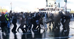 Mehr als 70.000 Teilnehmer bei neuen Schülerprotesten in Frankreich