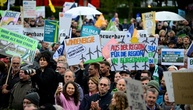 Tausende demonstrieren in Berlin gegen Energiepolitik der Bundesregierung