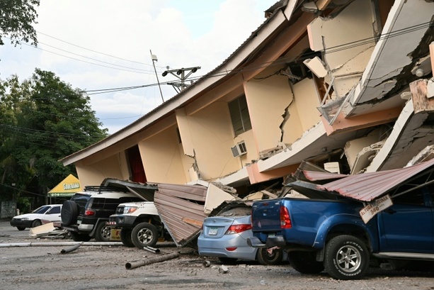 Bild vergr&ouml;&szlig;ern: Starkes Erdbeben in Panama: Mindestens 27 Verletzte und schwere Schäden