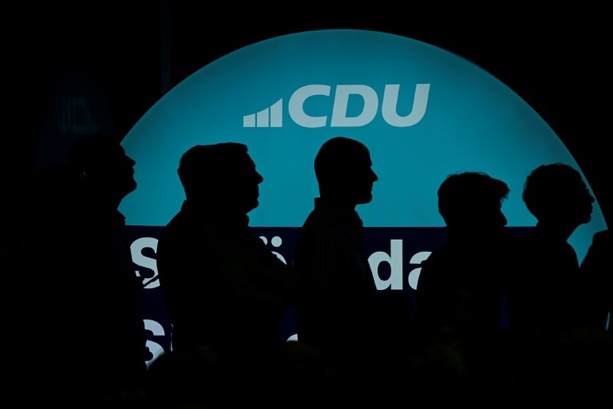 Bild vergr&ouml;&szlig;ern: CDU streitet vor Präsidiumssitzung über die Brandmauer zur AfD