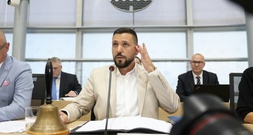 Wahl von AfD-Landtagspräsident: Miersch fordert von CDU Konsequenzen
