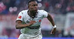 2. Bundesliga: St. Pauli gewinnt gegen Karlsruhe