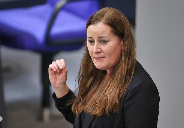 Bild vergr&ouml;&szlig;ern: Wissler wirbt für Rot-Grün-Rot in Berlin