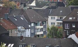 Versicherer warnen vor Unbezahlbarkeit von Gebäudepolicen