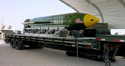 CNN: USA erwägen Einsatz von größter nicht-atomarer Bombe gegen den Iran