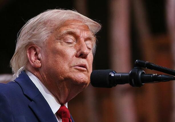 Bild vergr&ouml;&szlig;ern: Trump sagt Livestream von Hinrichtung ab