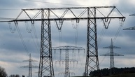 Netzentgelte für Gas steigen voraussichtlich - Stromnetzkosten im Schnitt stabil