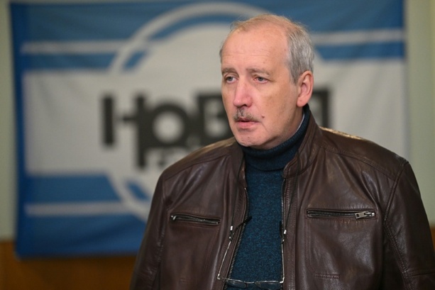 Bild vergr&ouml;&szlig;ern: Russland: Chefredakteur der Nowaja Gaseta nach Festnahme wieder frei