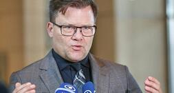 Verbrenner-Aus-Aus: Schneider fordert CO2-Ausgleich