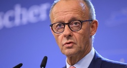 Merz nach Einigung mit Frankreich: Verbrenner-Aus ist 
