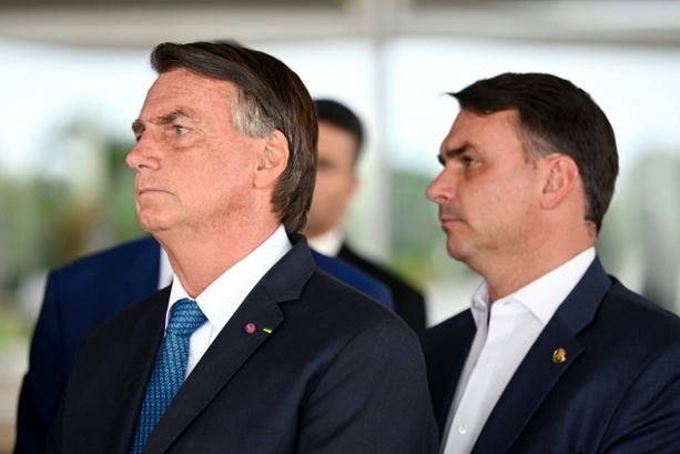 Bild vergr&ouml;&szlig;ern: Flávio Bolsonaro hat im Falle eines Wahlsiegs keinen Posten für seinen Vater vorgesehen