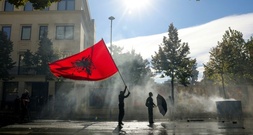 Fünfter Tag in Folge: Erneut Gewalt bei Demos gegen die Regierung in Albanien