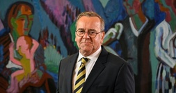 Bundesverteidigungsminister Pistorius kritisiert Linke, Grüne und SPD in Berlin
