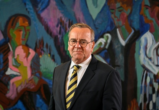 Bild vergr&ouml;&szlig;ern: Bundesverteidigungsminister Pistorius kritisiert Linke, Grüne und SPD in Berlin