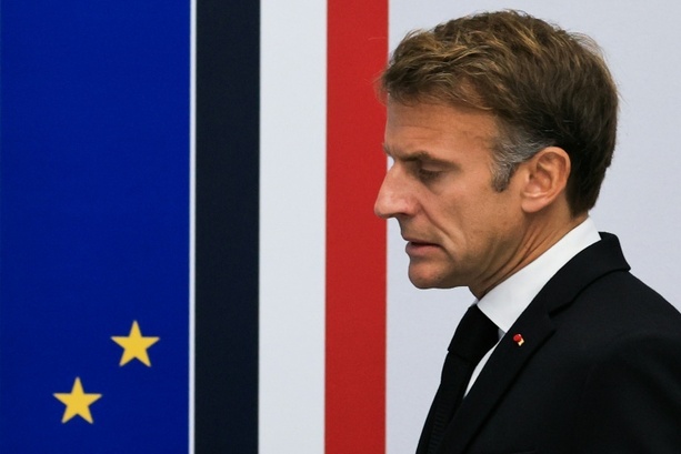 Bild vergr&ouml;&szlig;ern: Nach Krawallen: Macron lehnt Rücktrittsgesuch von Innenminister Nuñez ab