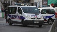Bundesregierung blickt besorgt auf Lage in Frankreich