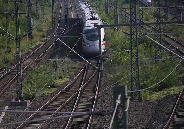 Bild vergr&ouml;&szlig;ern: Verbraucherschützer fordern mehr Transparenz bei Bahnpreisen
