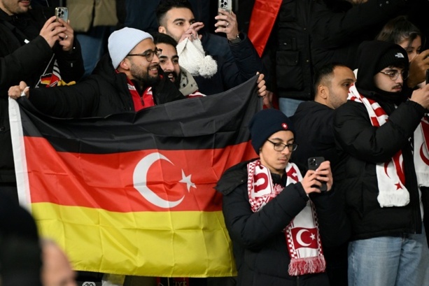 Bild vergr&ouml;&szlig;ern: Integrationsbeauftragte würdigt Anwerbeabkommen - und beklagt Diskriminierung