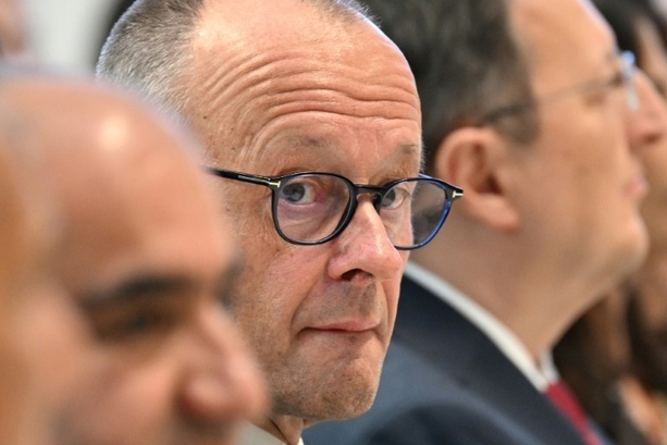 Bild vergr&ouml;&szlig;ern: Merz reist zu Gipfeltreffen des Berlin-Prozesses nach Montenegro