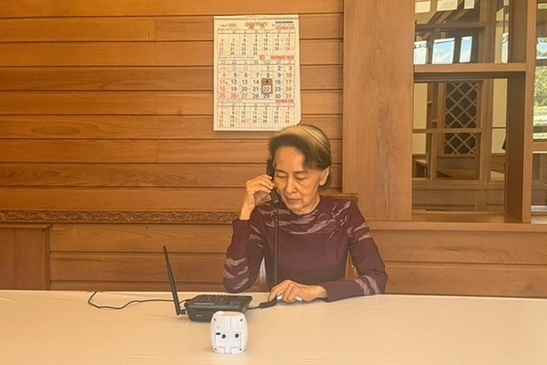 Bild vergr&ouml;&szlig;ern: Sohn von Aung San Suu Kyi spricht erstmals seit fünf Jahren mit seiner Mutter