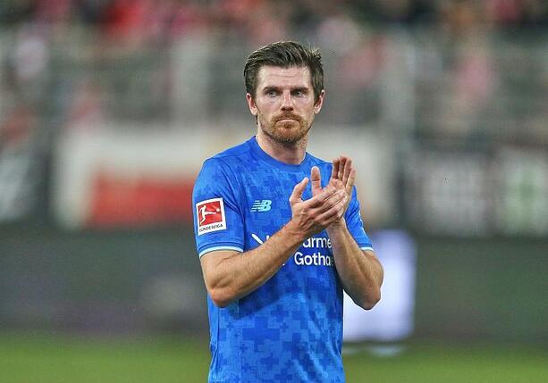 Bild vergr&ouml;&szlig;ern: Europa League: Leverkusen gewinnt auf Kreta