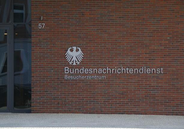 Bild vergr&ouml;&szlig;ern: Koalition sieht Nachrichtendienst-Reform als rechtliches Neuland