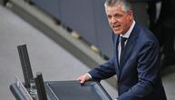 Frei lehnt Änderungen am Rentenpaket ab